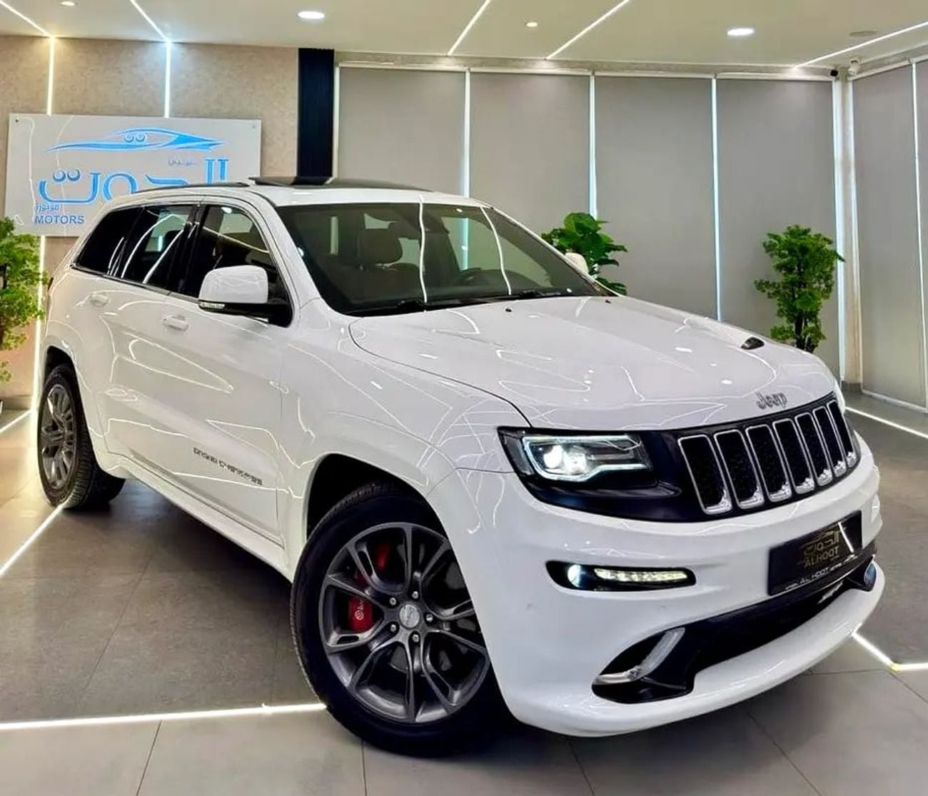 جيب جراند شيروكي SRT BEST SRT V8 || GCC || TOP OPTIONS || AMAZING CONDITION || RECENTLY SERVICED