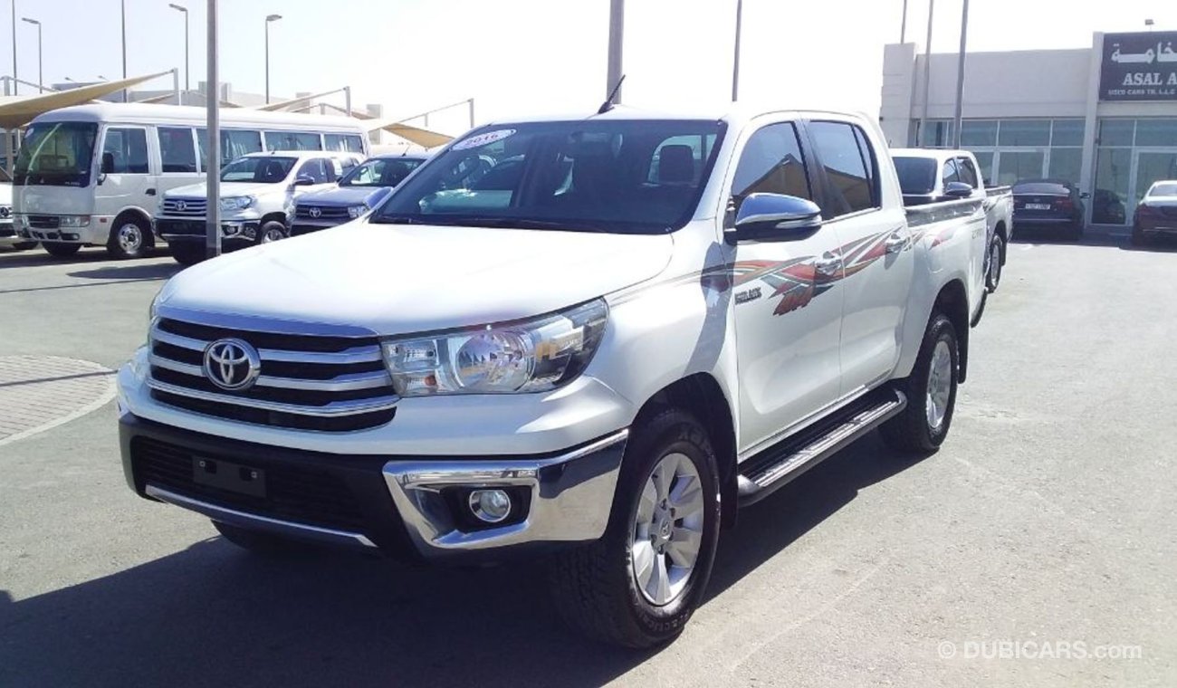 Toyota Hilux Toyota Hilux GLX 2.7 2016 GCC