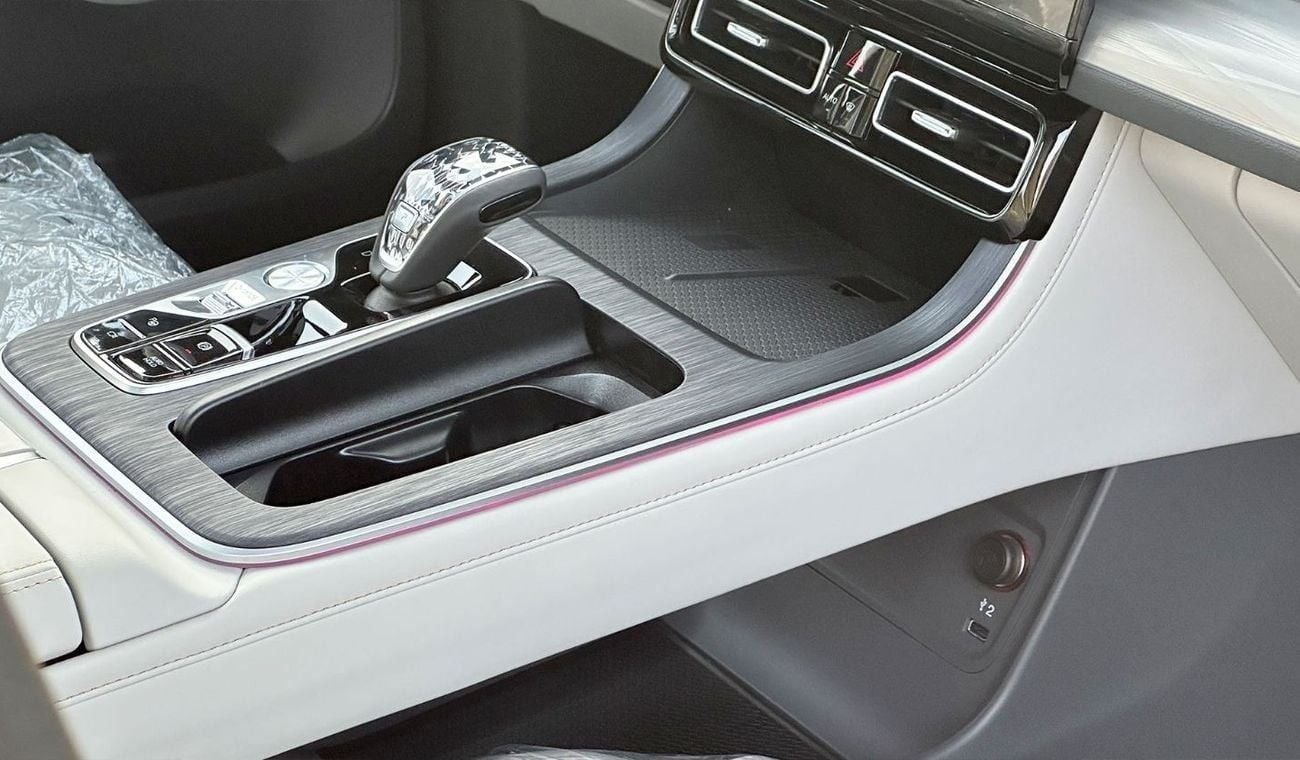 GAC GS8 2.0T GX 4WD GCC Dealer Warranty