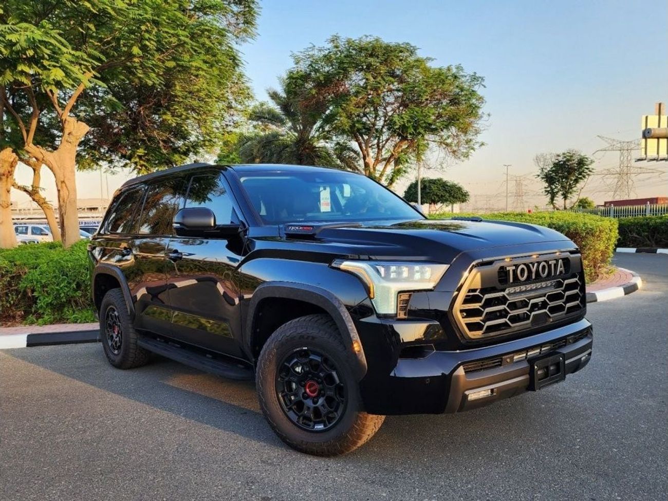 Toyota Sequoia 2023 TOYOTA SEQUOIA 3.5-liter twin-turbo V6 Full Option Automatic Zero KM