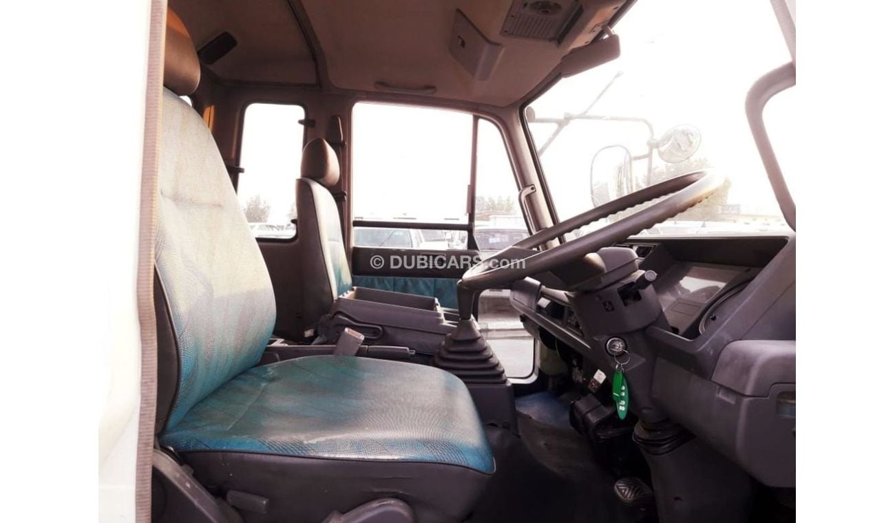 Nissan Condor Nissan Condor RIGHT HAND DRIVE (Stock no PM 383 )