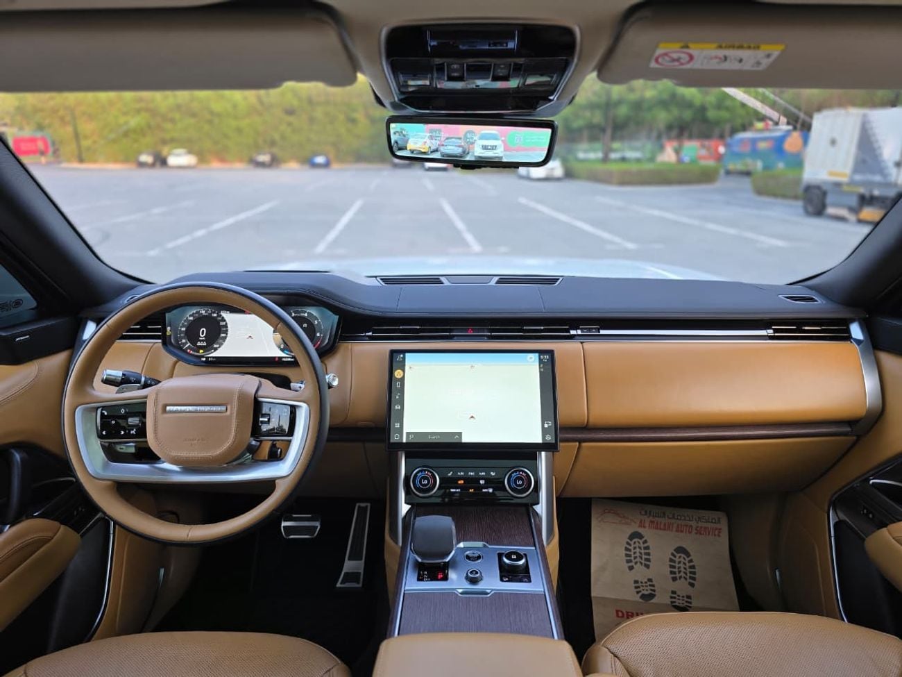 Land Rover Range Rover SE P400 2023 Range Rover | GCC Specs | FSH | Pristine Condition | Under warranty 2 years