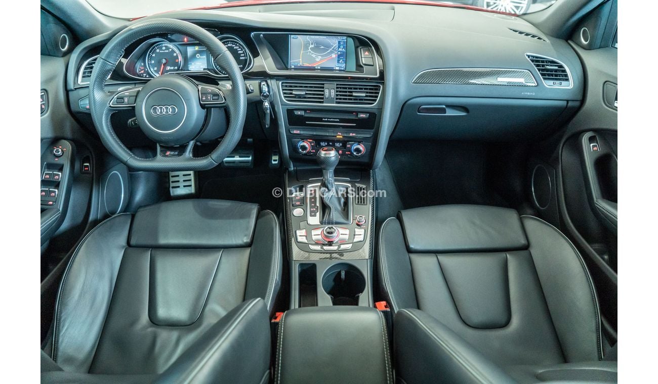 Audi RS4 2014 Audi RS4 / Full-Service History