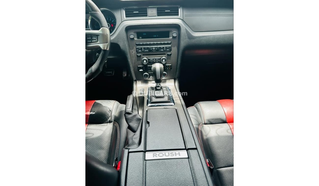 Ford Mustang Roush V6