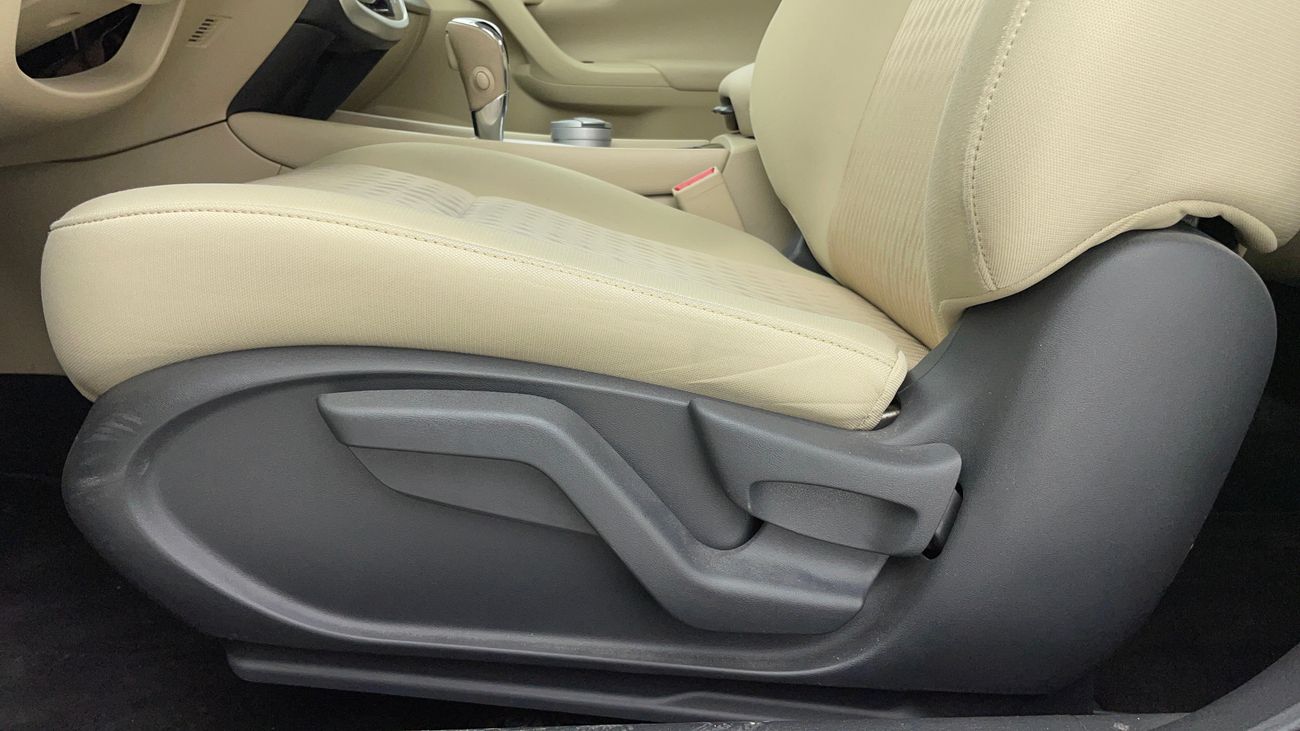 نيسان ألتيما SV 2.5 | بدون دفعة مقدمة | اختبار قيادة مجاني للمنزل