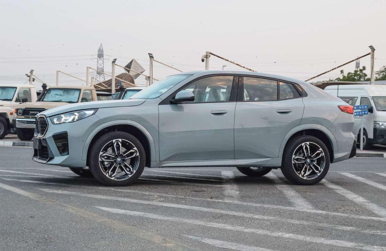 بي أم دبليو X2 BMW X2 SDRIVE 25i 2.0L FWD SUV 2025