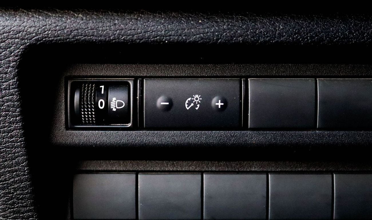 ميتسوبيشي آوتلاندر 2023 Mitsubishi Outlander GLS 2.4L (5 Seater) Gulf Spec, Excellent Condition