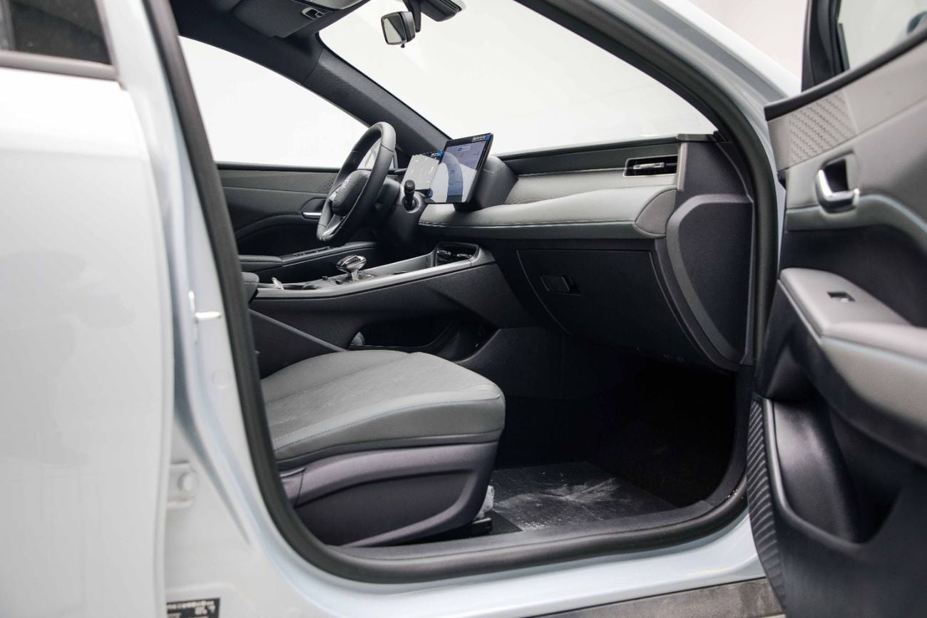 بي واي دي كين بلاس ID Leading 1.5L PHEV - Ice Cyan Inside Grey | Export Only