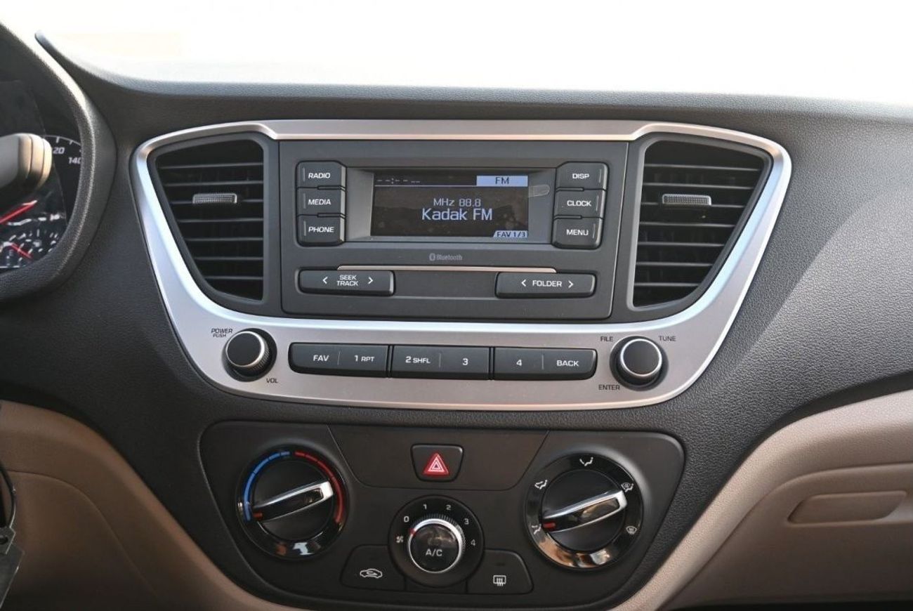 Hyundai Accent Hyundai Accent 1.4L Petrol Basic Option, FWD, Color Grey, Model 2023