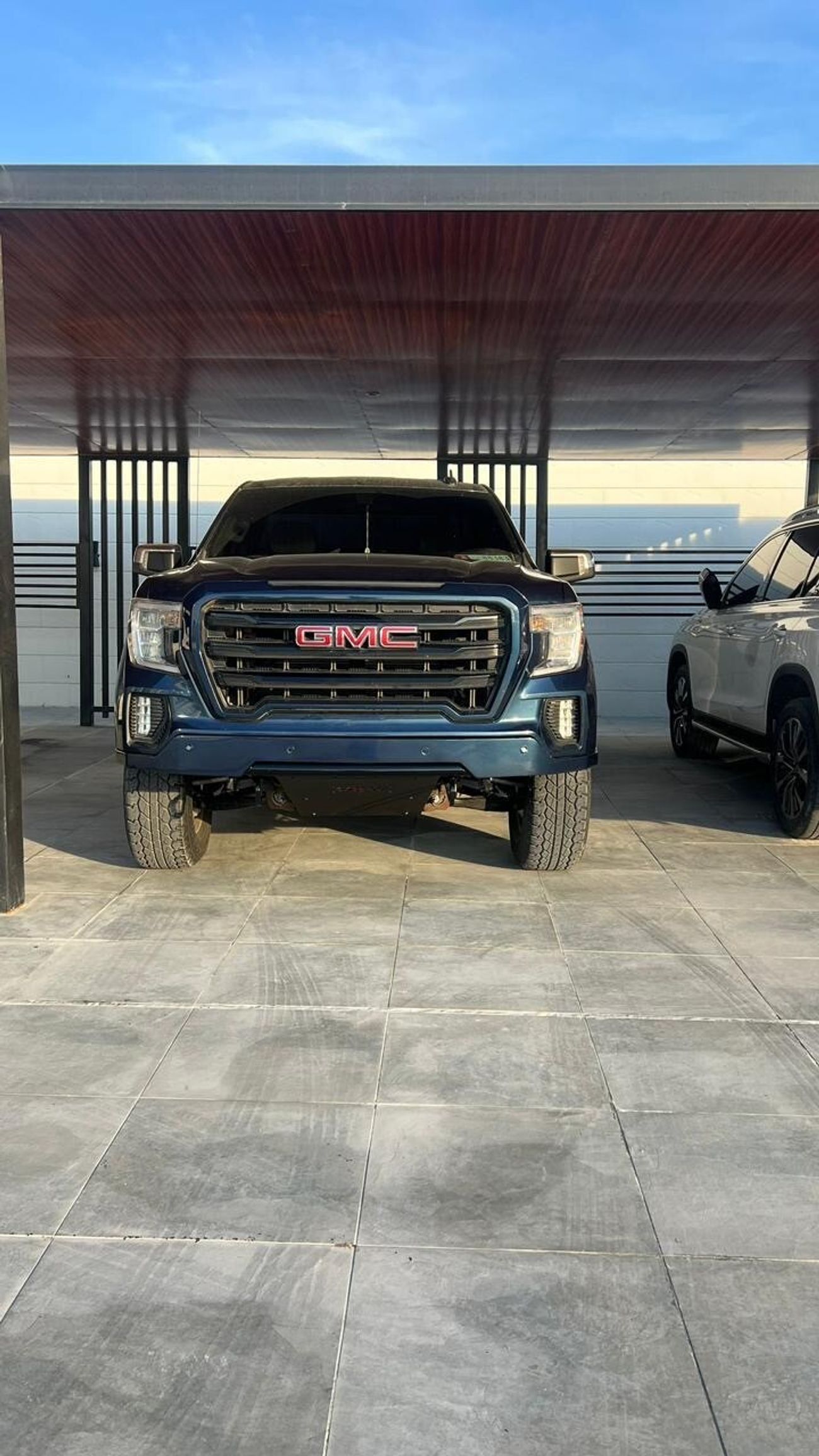 GMC Sierra 5.3L V8 Elevation Regular Cab (AWD)