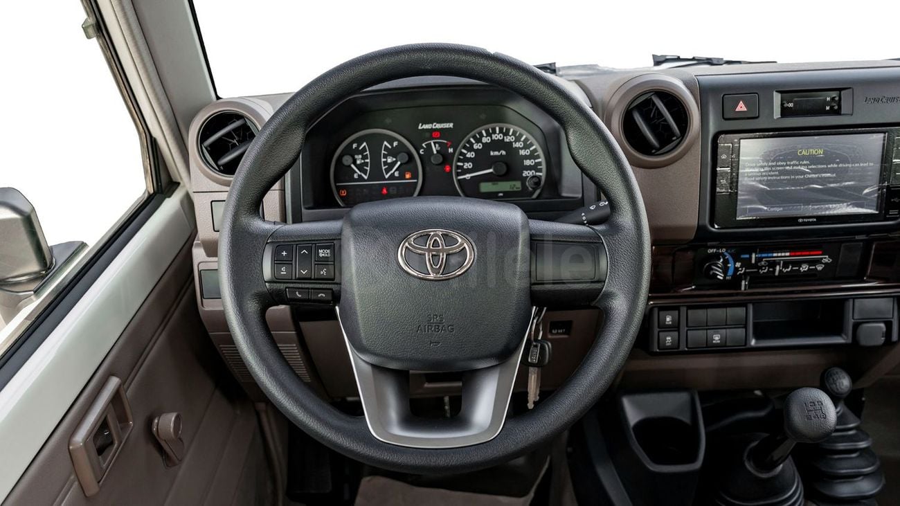 Toyota Land Cruiser 70 LC 78 HARDTOP 4.0L MT