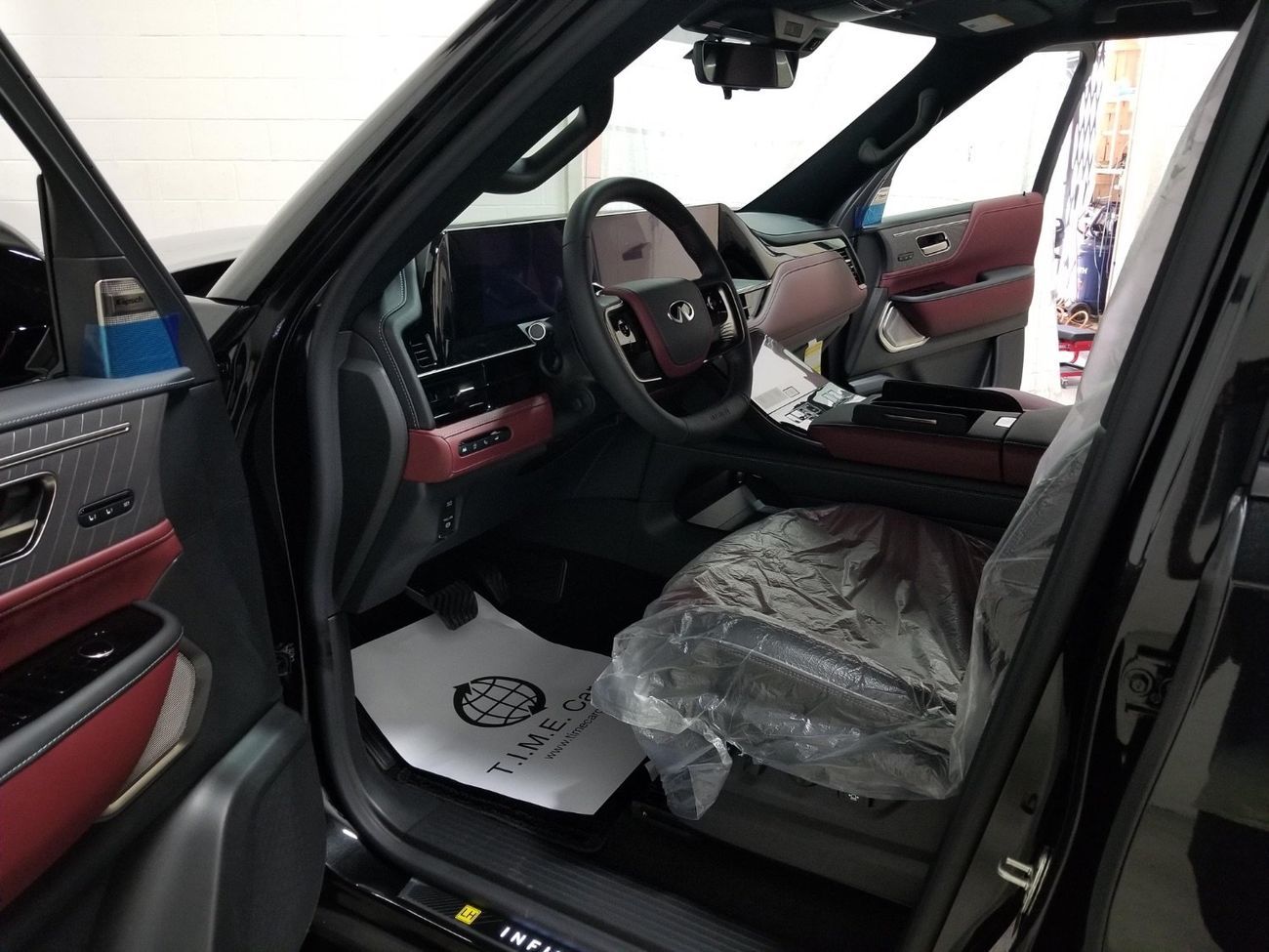 إنفينيتي QX80 2026 MODEL INFINITI QX80 AUTOGRAPH TOP AUTOGRAPH TRIP WITH GREY ROOF