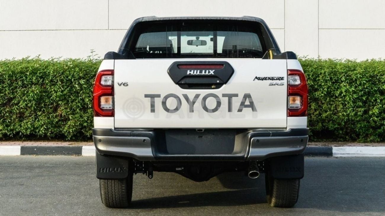 Toyota Hilux Toyota Hilux Adventure 4.0L Petrol AT 2023