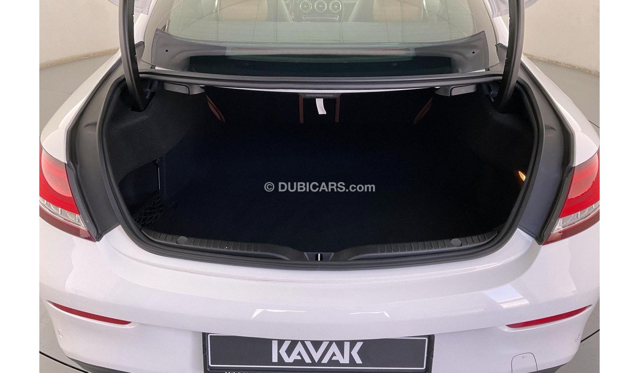 Mercedes-Benz C 200 AMG Package | 1 year free warranty | 0 down payment | 7 day return policy