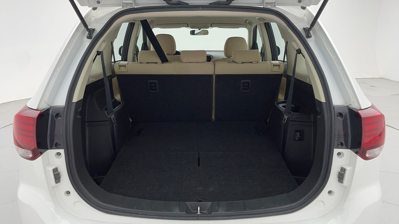 ميتسوبيشي آوتلاندر GLX LOWLINE 2.4 | بدون دفعة مقدمة | اختبار قيادة مجاني للمنزل