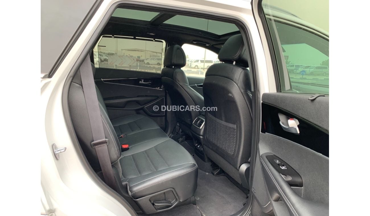 Kia Sorento LIMITED EDITION SX V6 3.3L 2016 AMERICAN SPECIFICATION
