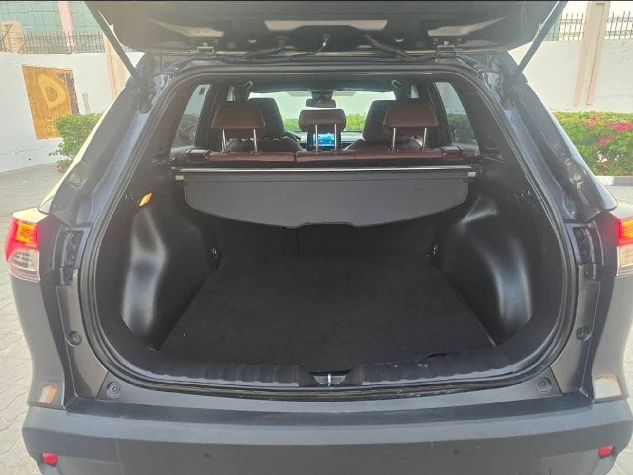 Toyota Corolla Cross COROLLA CROSS HYBRID FULL OPITION GCC TOP OF RANG