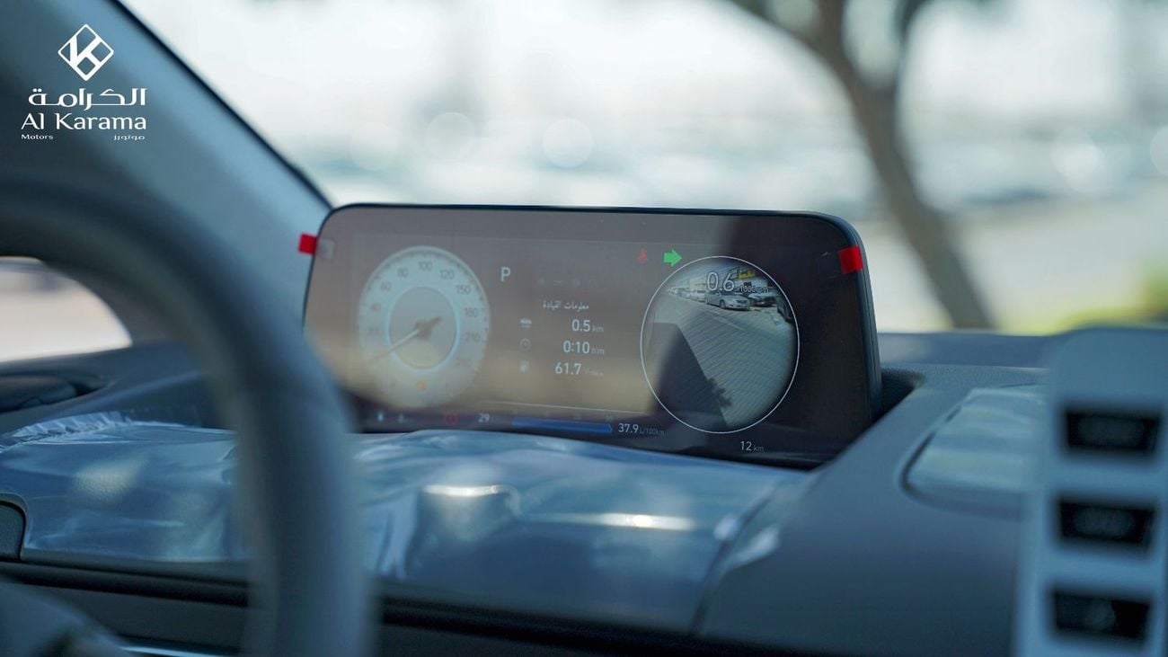 Hyundai Staria 3.5L V6  VIP Edition, 7 Seater with Pilot/VIP Seating | Boss Audio | 360 Camera |  2 Sunroof