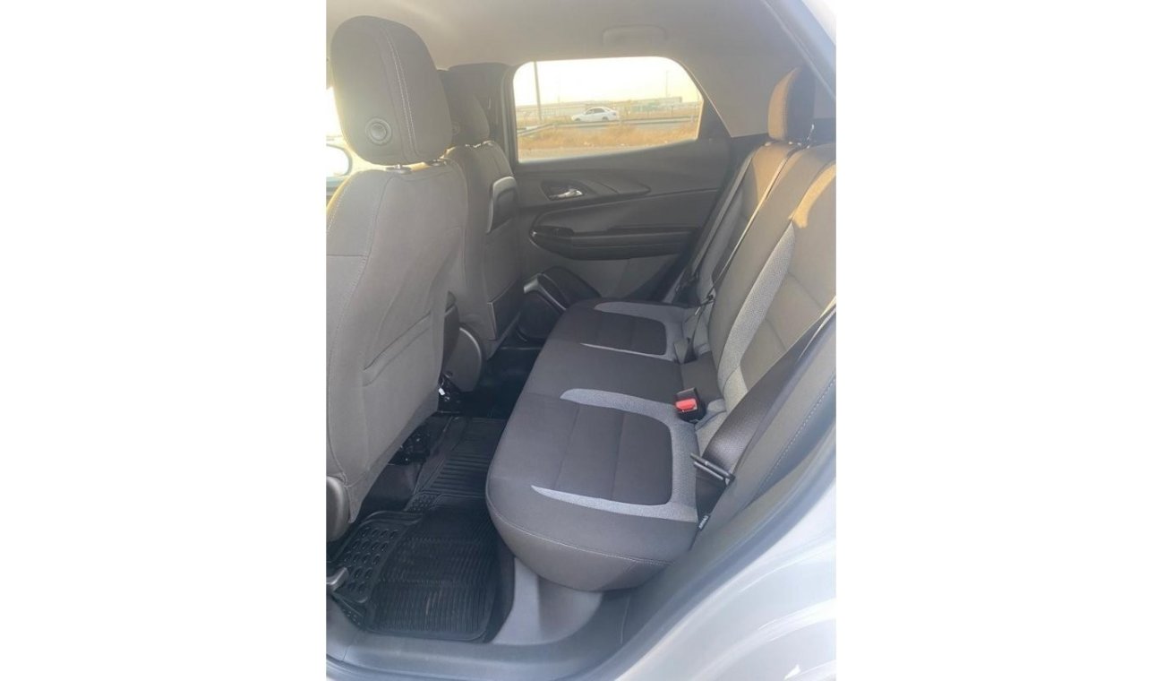 Chevrolet Trailblazer Chevrolet Triblazer model 2023 with semi-agency condition inside and outside and with a warranty Gea