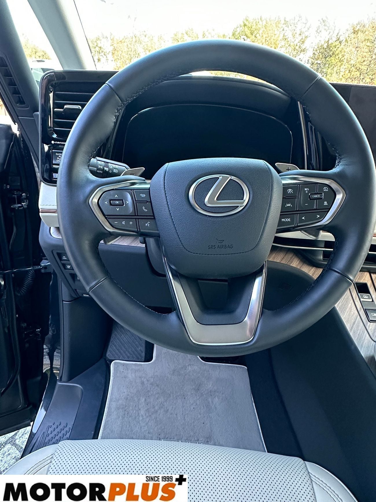 Lexus LM 350h Hybrid 4 Seater 2026 - Ready Stock! Export-only price