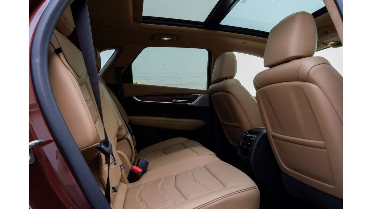 كاديلاك XT5 Cadillac XT5 Premium Luxury 2022 European Spec (BRAND NEW) under Warranty with Flexible Down-Payment