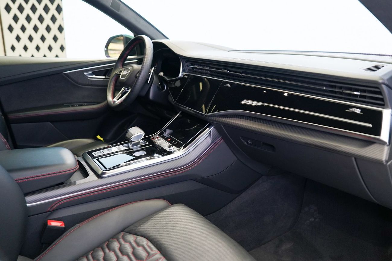 Audi RS Q8 TFSI quattro 4.0L