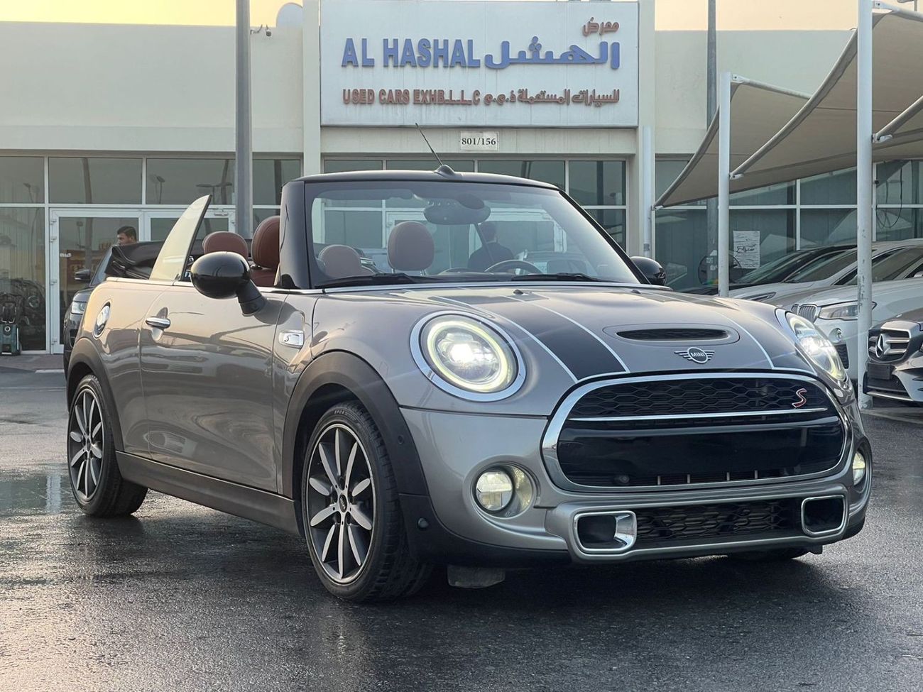 Mini Cooper John Cooper Works Mini Cooper S Convertapol_GCC_2020_Excellent Condition _Full option