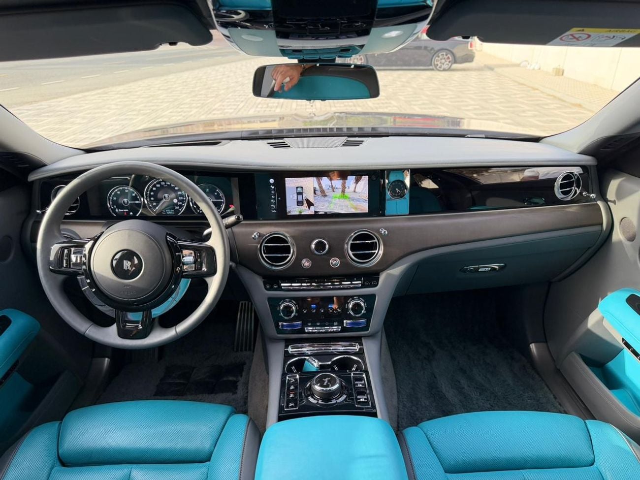 Rolls-Royce Ghost 6.75T Extended Wheelbase