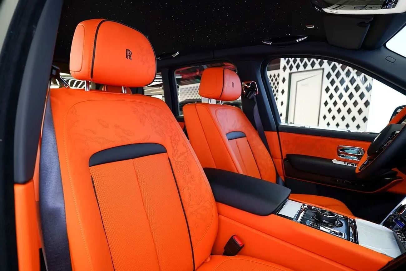 Rolls Royce Cullinan BLACK BADGE