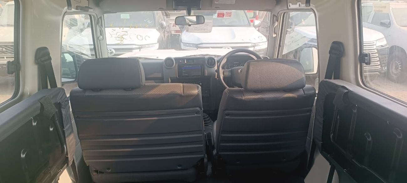 Toyota Land Cruiser 70 (RHD) Toyota LC 78 3 Door 4.2L 2025 Manual Diesel (Only Export)