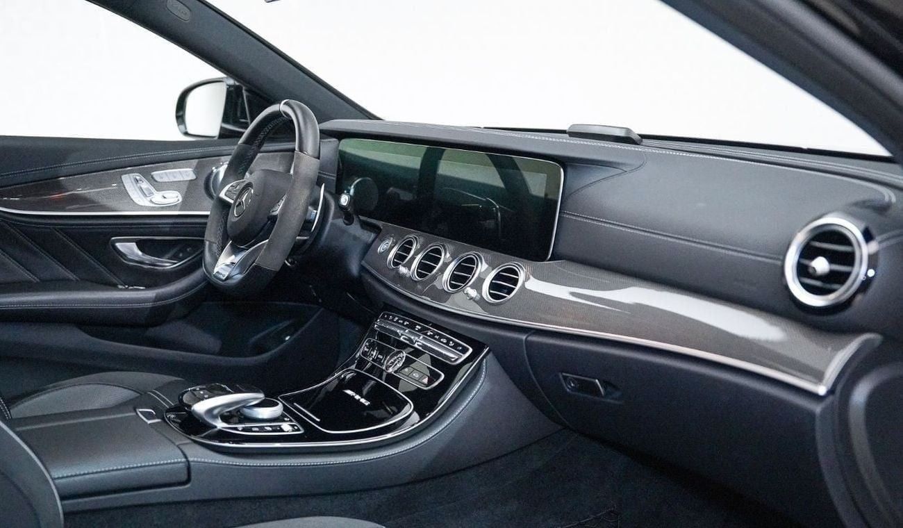 مرسيدس بنز E 63 S AMG - AED 6,371 P/M - 2 Years Warranty