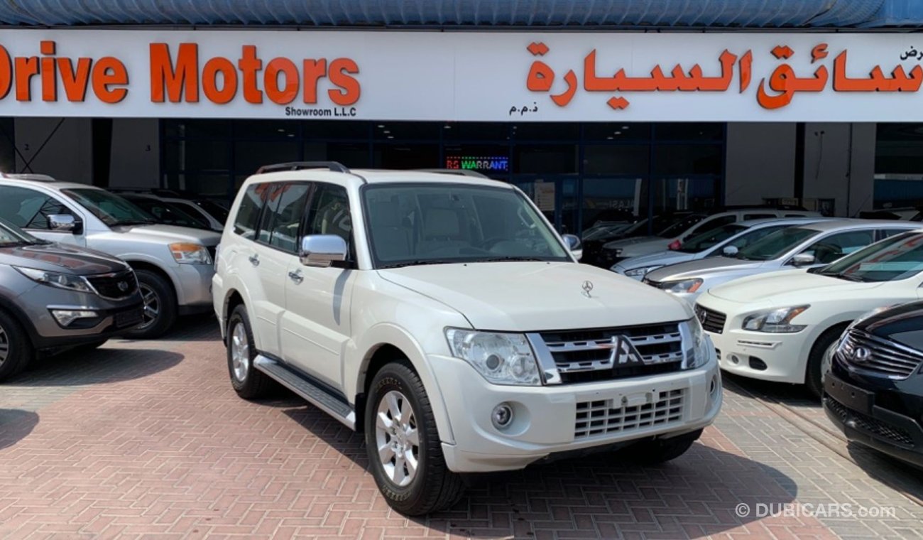 ميتسوبيشي باجيرو FULL OPTION MITSUBISHI PAJERO 3.5 L V6 ONLY 815X60 MONTHLY WITH UNLIMITED KM WARRANTY.