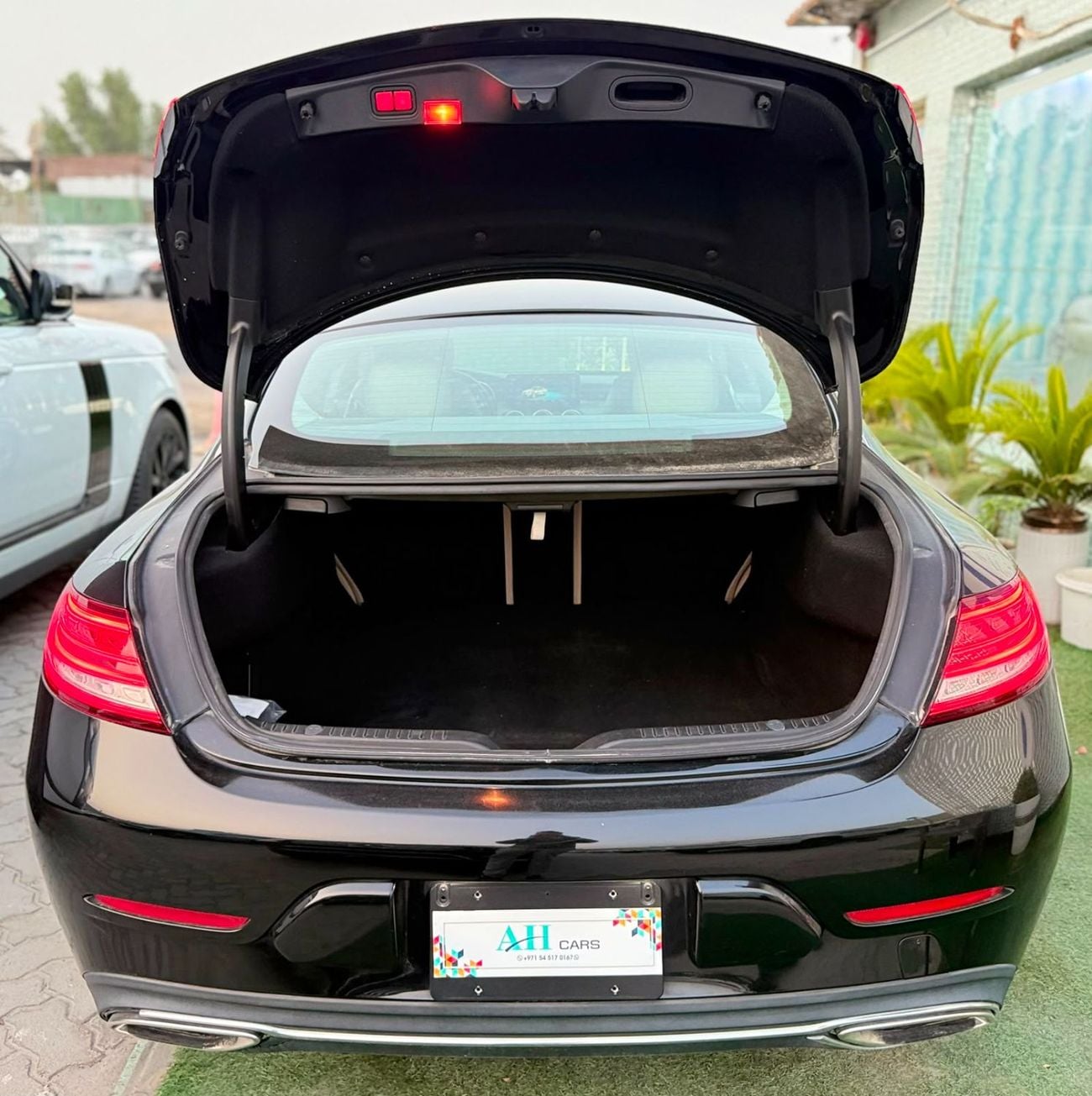 مرسيدس بنز C 300 STD (NON GCC)