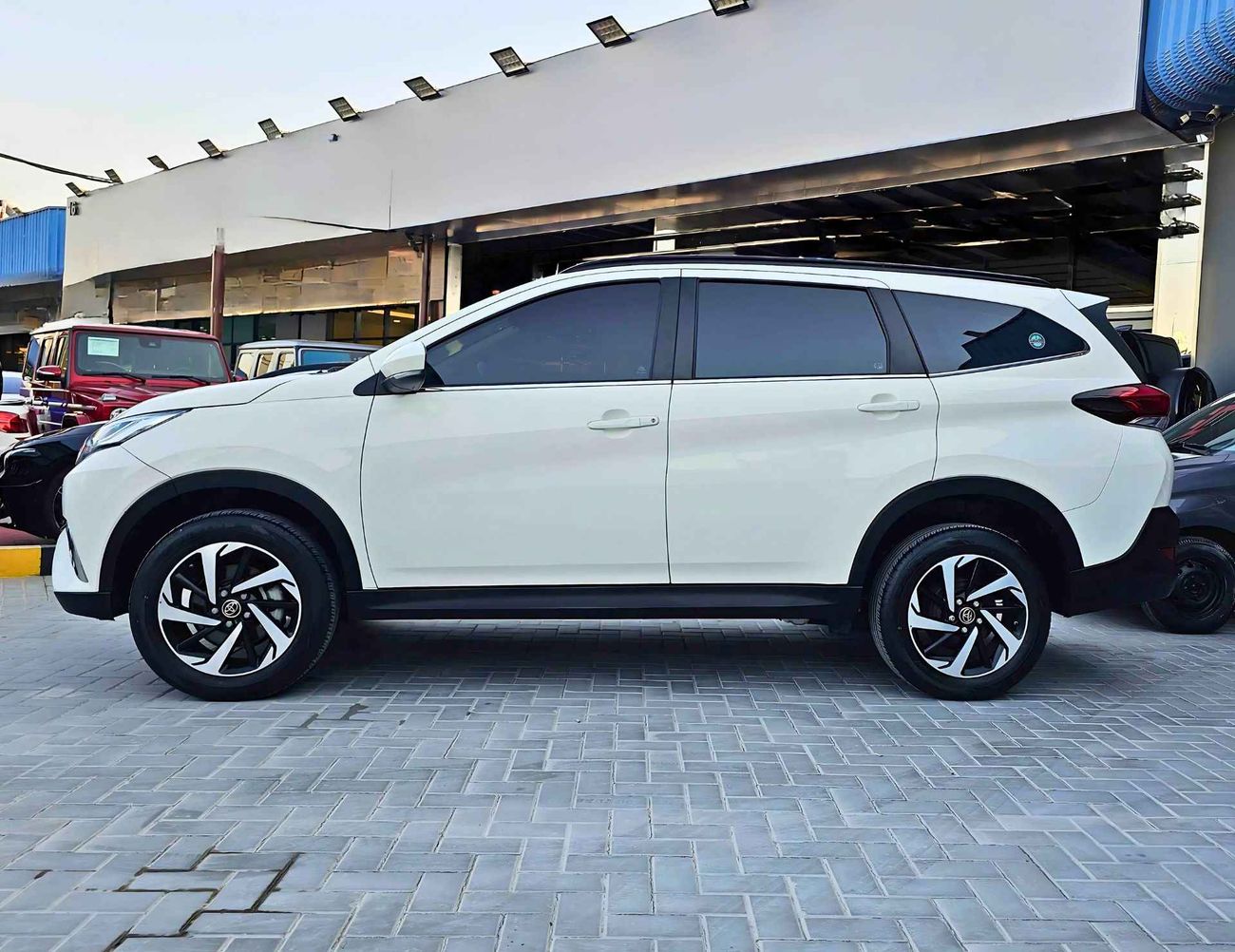 Toyota Rush / 1.5L V4 / 7 SEATER / GCC / EXPORT ONLY / LOT#51343