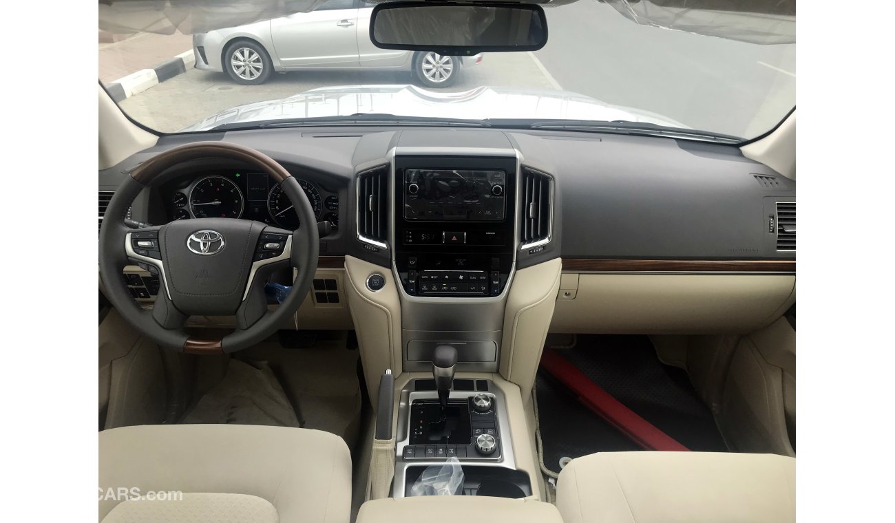 Toyota Land Cruiser - LHD - 200 5.7L PETROL V8 EXR 8 AUTO