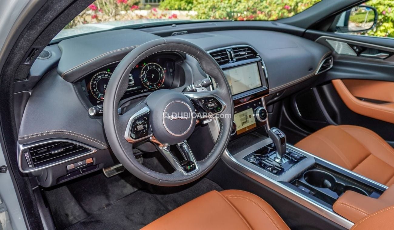 Jaguar XE S P250 R DYNAMIC 2024!! FIVE YEARS WARRANTY AND THREE YEARS SERVICE CONTRACT