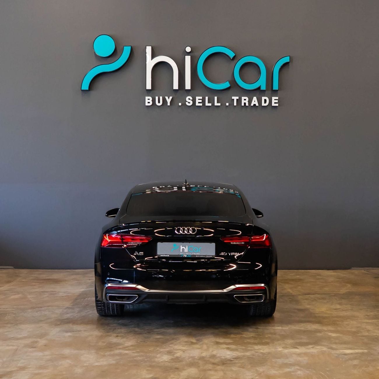 أودي A5 40 TFSI S-LINE
