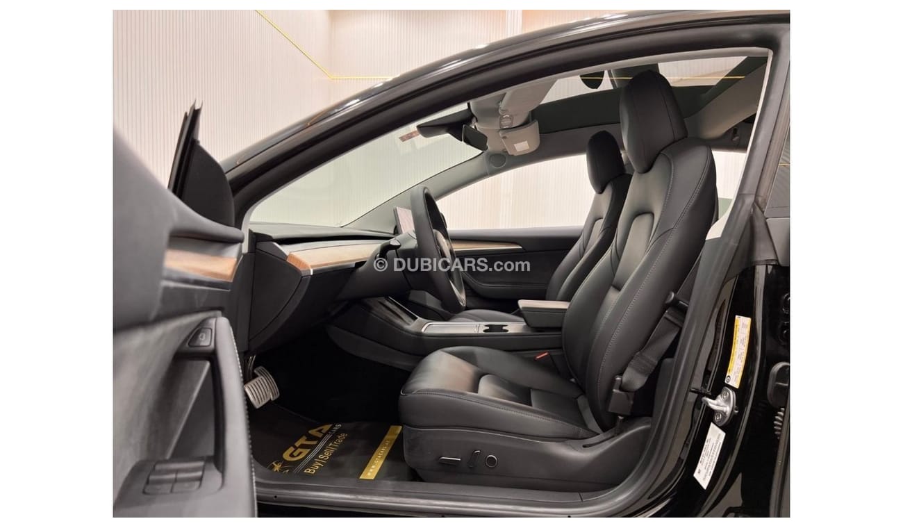 تسلا موديل 3 2023 Tesla Model 3 Dual Motor Performance, October 2026 Tesla Warranty, Low Kms, GCC