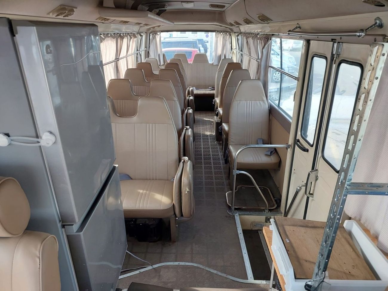 نيسان سيفيليان NISSAN CIVILIAN BUS RHD 1998 MODEL 4.1 L DIESEL AUTOMATIC(PM02267)