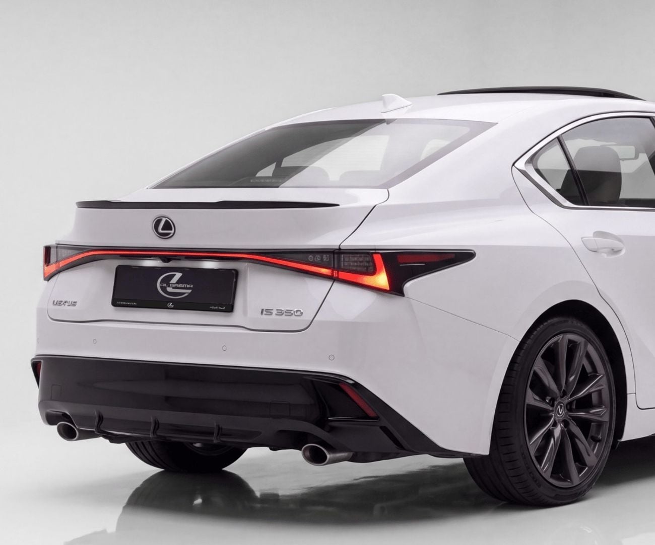 لكزس IS 350 F SPORT