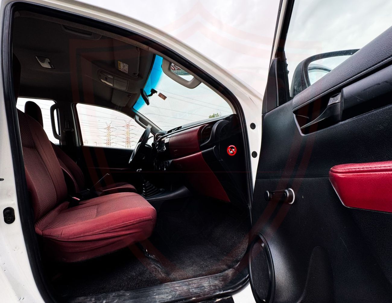 Toyota Hilux GLX 2.7L Double Cab Utility M/T Toyota Hilux | 2.7 L | 2020 | GCC | Accident-Free | In Excellent Con