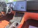 ROX 01  Rox01. White-orange 7seats