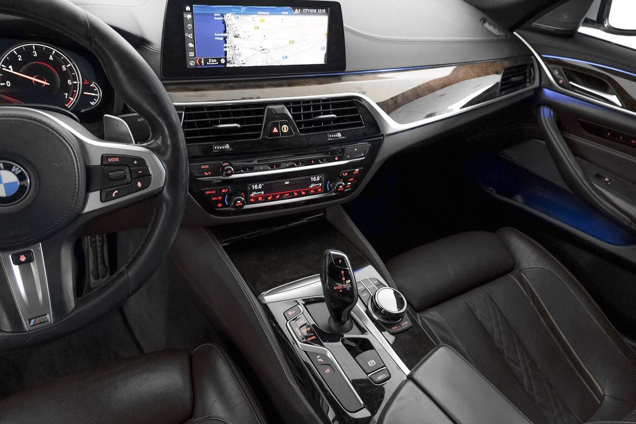 BMW 530i M Sport 2.0L