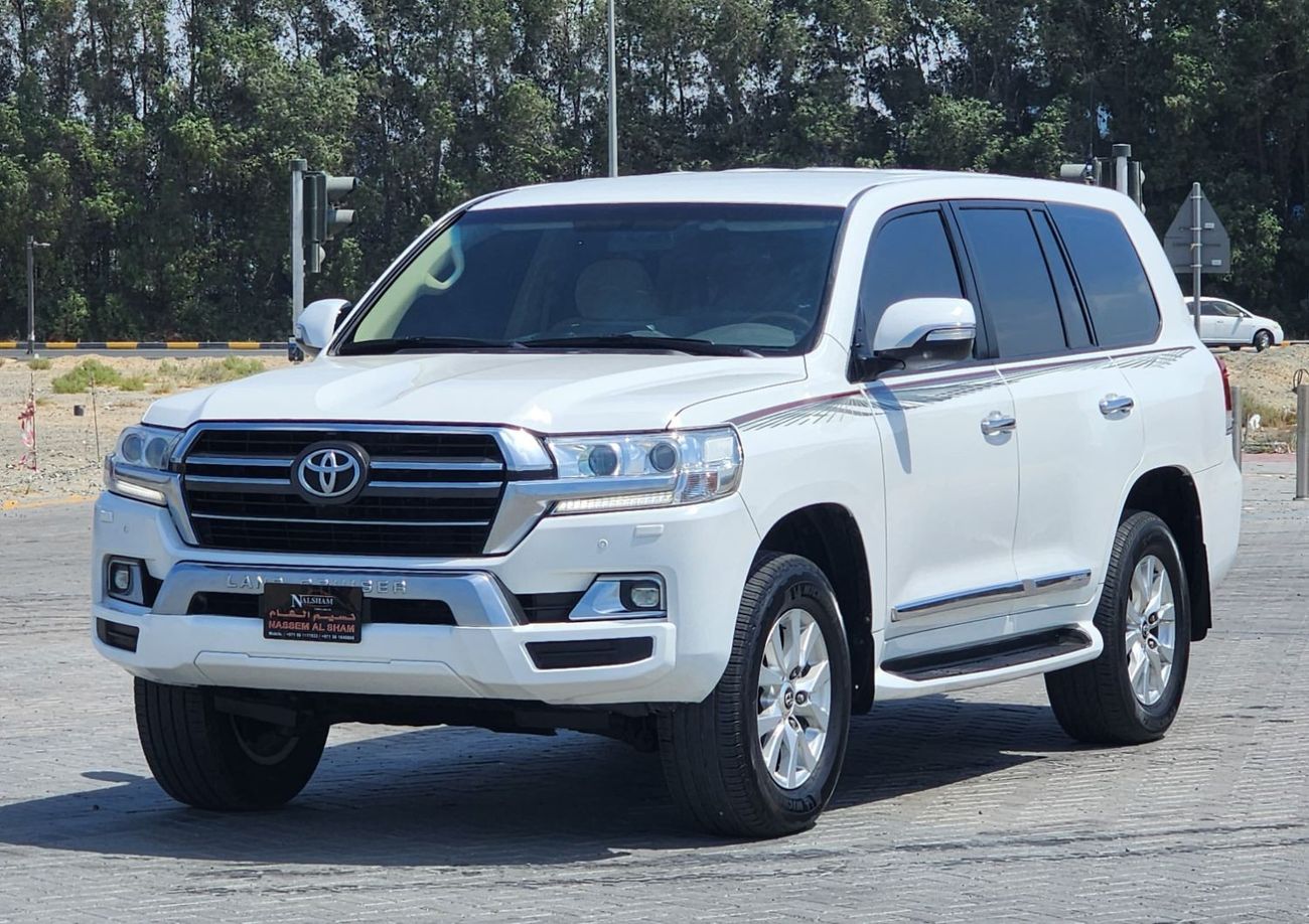 تويوتا لاند كروزر GX.R V8 Deisel