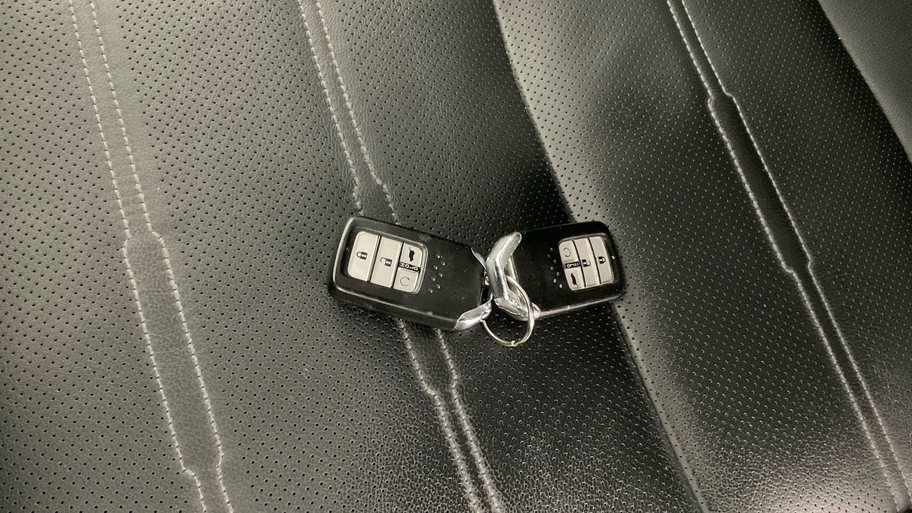 Honda CRV Touring 2.4L (188 HP) Touring | Guaranteed Warranty | 0 Down Payment