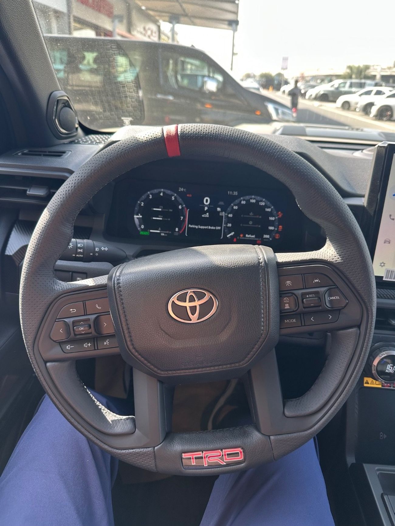 تويوتا Runner4 TRD PRO 2.4 I-force Max Hybrid 2.4