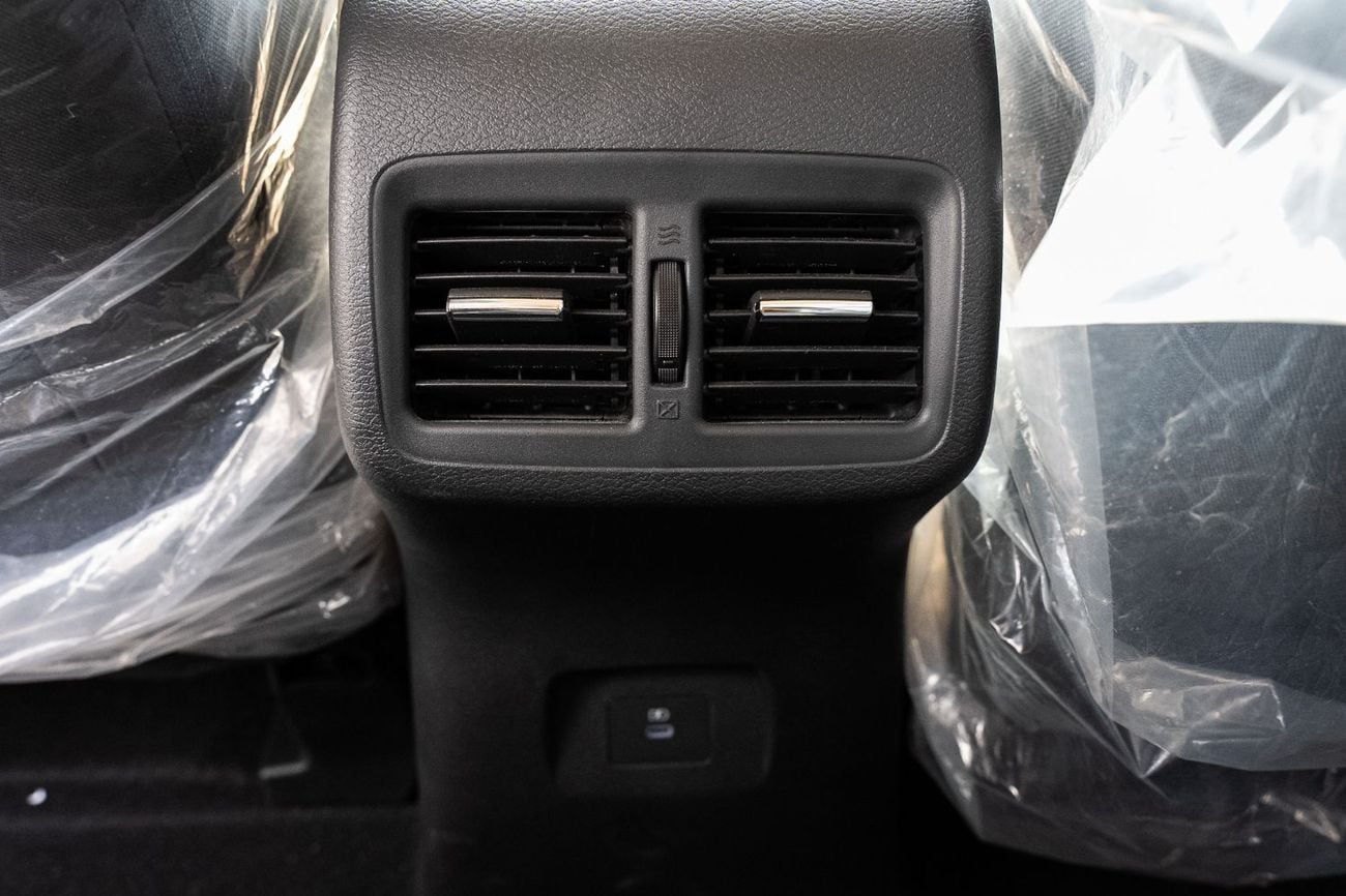 نيسان ماغنيت SL