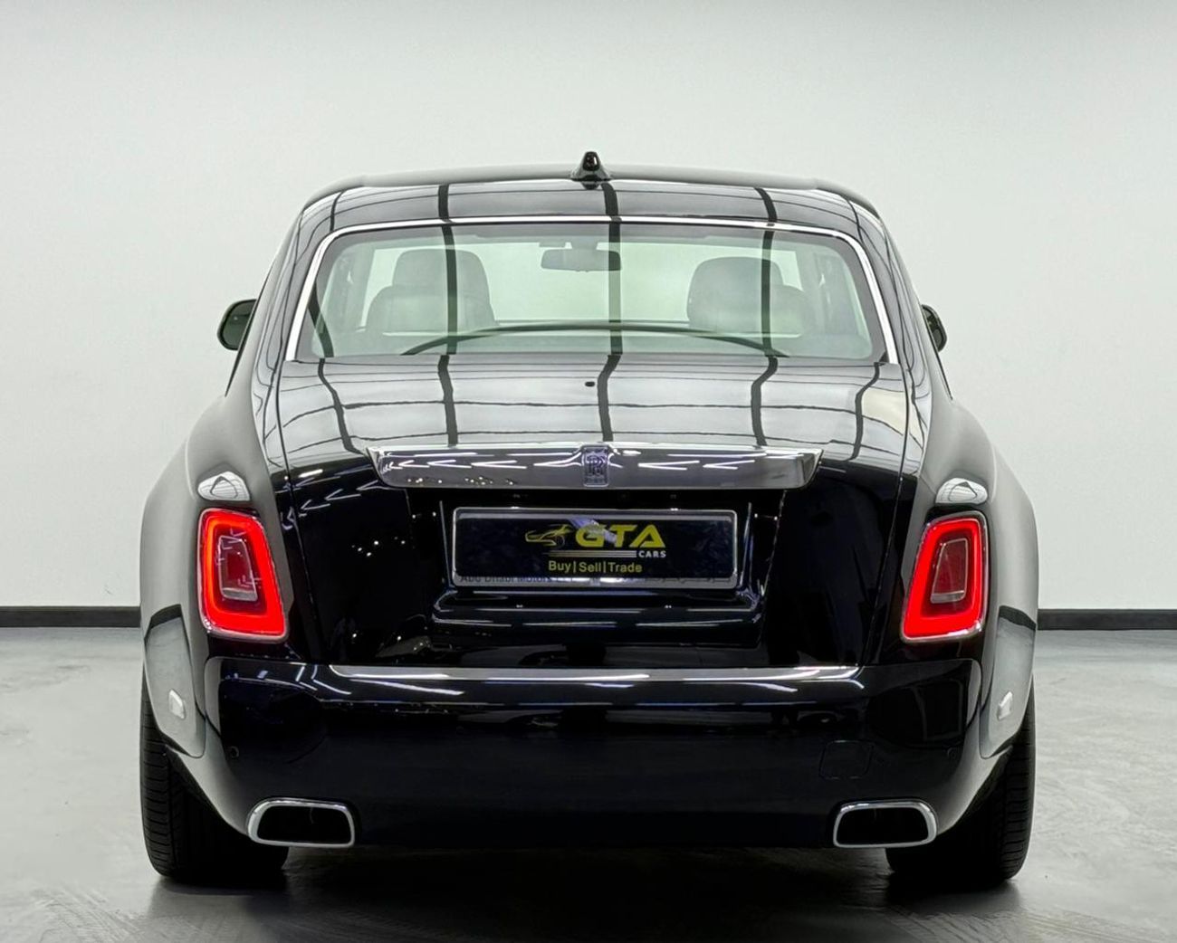 رولز رويس فانتوم 2024 Rolls Royce Phantom Series 2, Brand New, April/2028 Rolls Royce Warranty + Service Contract, GC