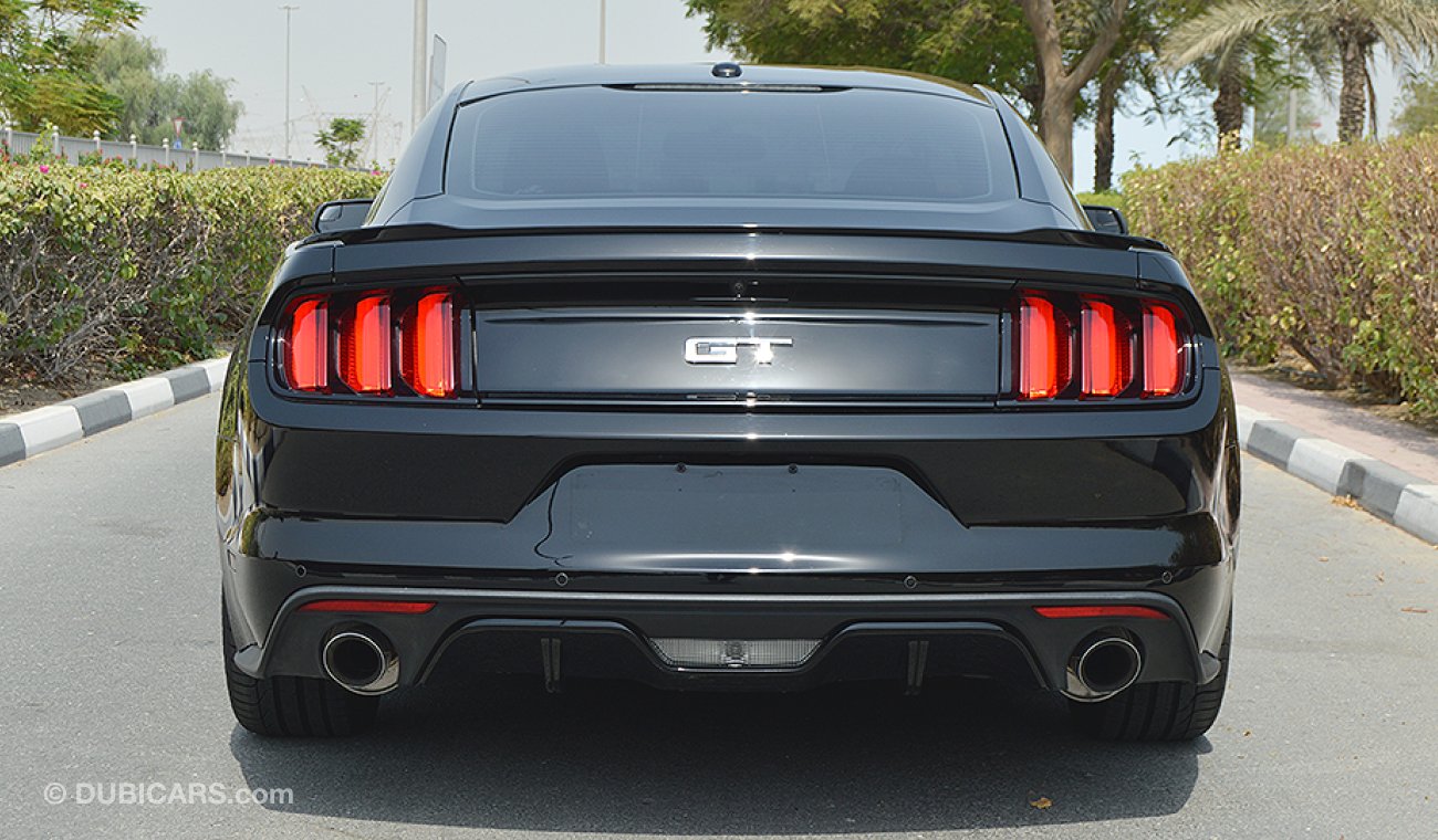 Ford Mustang GT Premium, 5.0L V8 GCC with Warranty until June 2020 + FREE Service at Al Tayer