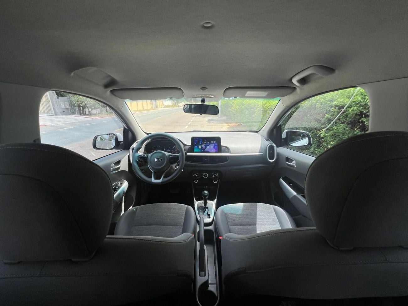 Kia Picanto 355-MONTHLY FOR 4 YEARS | GCC | LCD | REVERSE CAMERA | ACCIDENT FREE